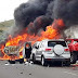 BAHIA / Seis carros pegam fogo após engavetamento no sul da Bahia