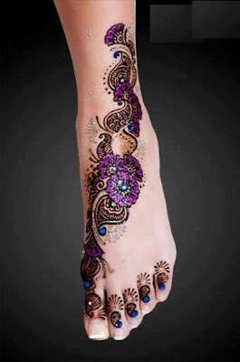 Beautiful Eid Mehndi Designs Collection Girls For Feet 2013