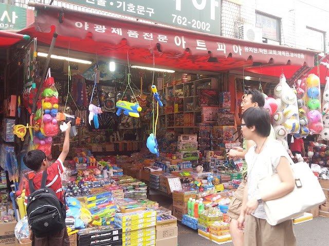 Wholesale market, Dongdaemun
