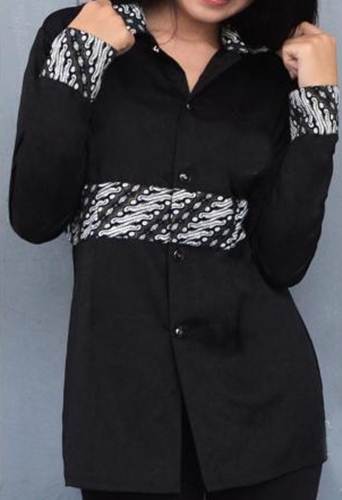Model baju batik wanita hitam terbaru update