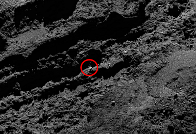 This is an odd Comet as it shows us strange structures.