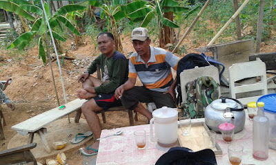 SOSOK BAYAN DESA SUKOREJO JADI PANUTAN SOSOK BAYAN DESA SUKOREJO JADI PANUTAN