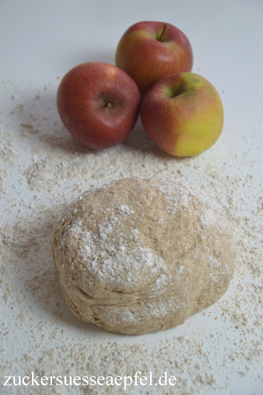 Ein Rezept für superleckere Apfelbrötchen | ♥ Zuckersüße Äpfel ...