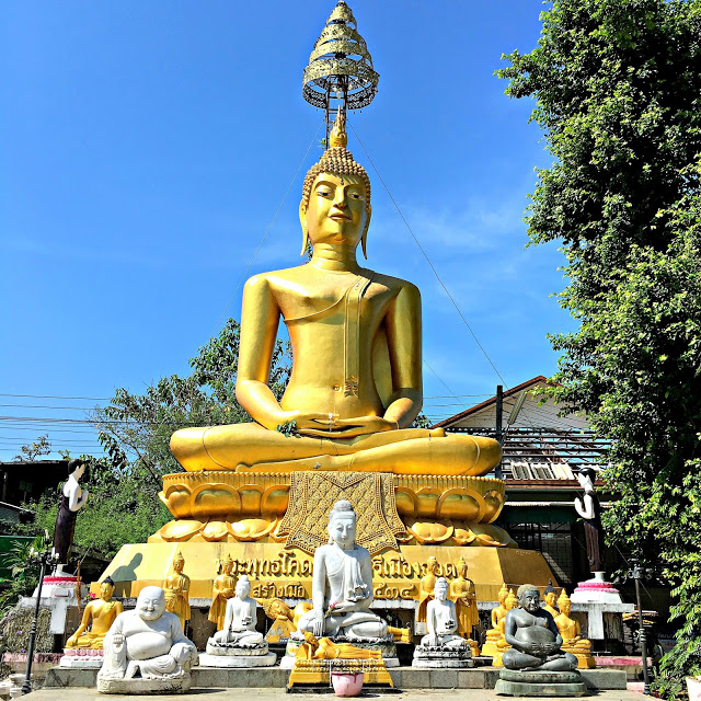 Thailand 2015 Mae Sot Living in