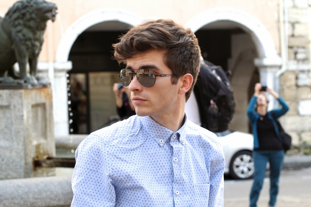 BLOG-MODE-HOMME_PREPPY-Dandy-Paris-Annecy_Brice-chemise-motifs_Serengeti-lunettes-soleil-satchel-cartable_Ted-Baker3 BLOG-MODE-HOMME_PREPPY-Dandy-Paris-Annecy_Brice-chemise-motifs_Serengeti-lunettes-soleil-satchel-cartable_Ted-Baker3