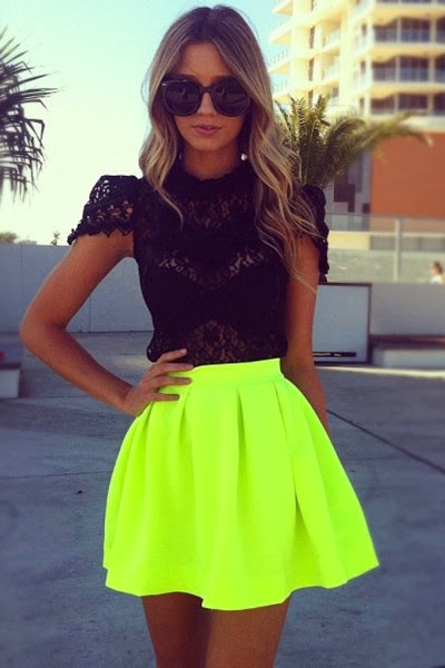 Music AND Fashion AND Beauty: Neon Everywhere!!