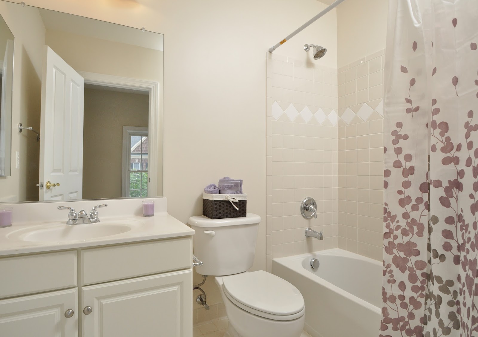 9220 Treasure Oak Court Lorton VA 22079 New Price & Open House