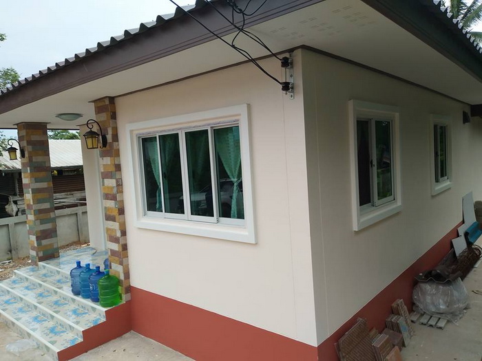 These small house plans to be built under 80 square meters. It consists of 2 bedrooms, 2 bathrooms, a living area and a kitchen with estimated costs starting 300 thousand Baht or 500 thousand in Philippine Peso. Suitable for small families.
