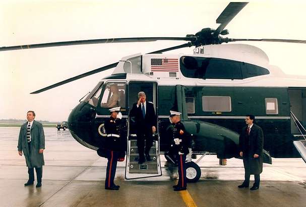 President Clinton with SAIC Lew Merletti