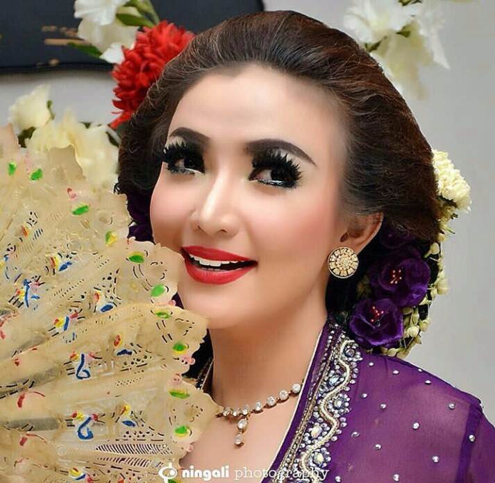 Biodata Roro Fitria Lengkap dengan Foto Terbaru Kamus Profil