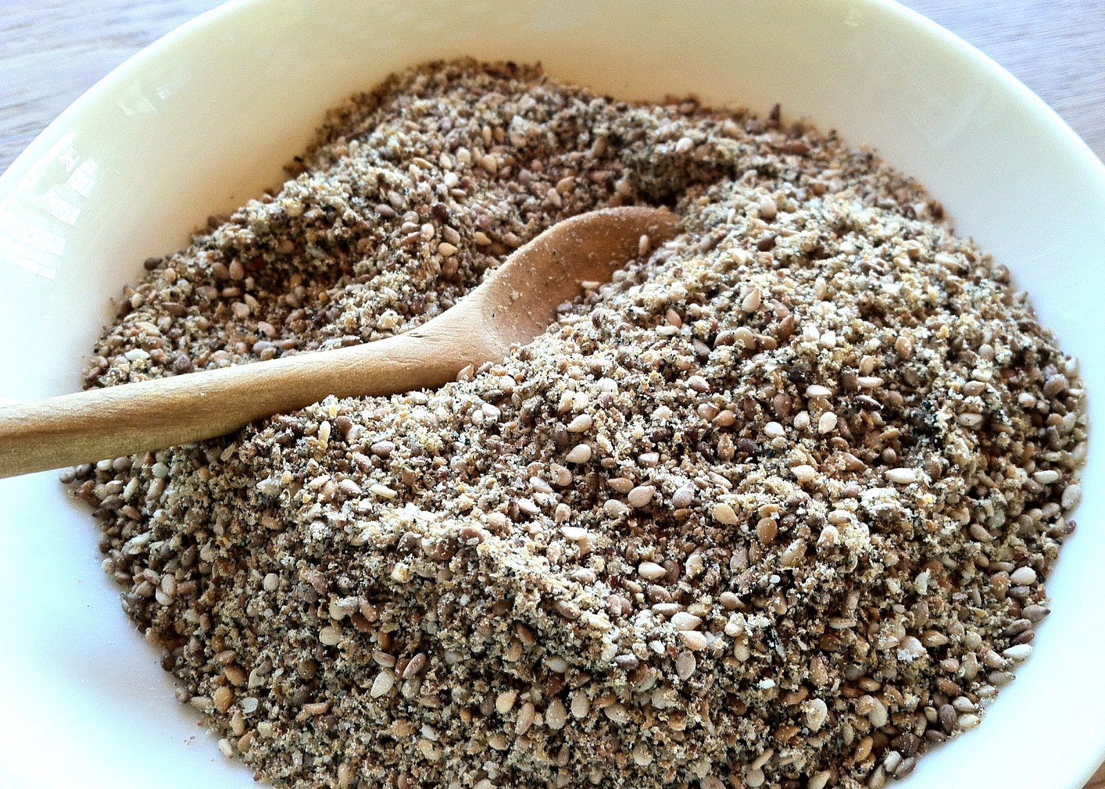 Гомасио рецепт на основе кунжута и соли. Гомасио рецепт на основе кунжута и соли. Гомасио рецепт. Кунжутная соль гомасио. Соль гомасио картинки.