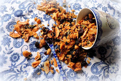 Nutty Honey & Maple Granola