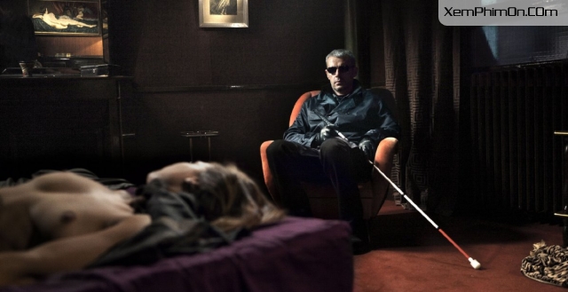 Sát Thủ Mù, Blind Man