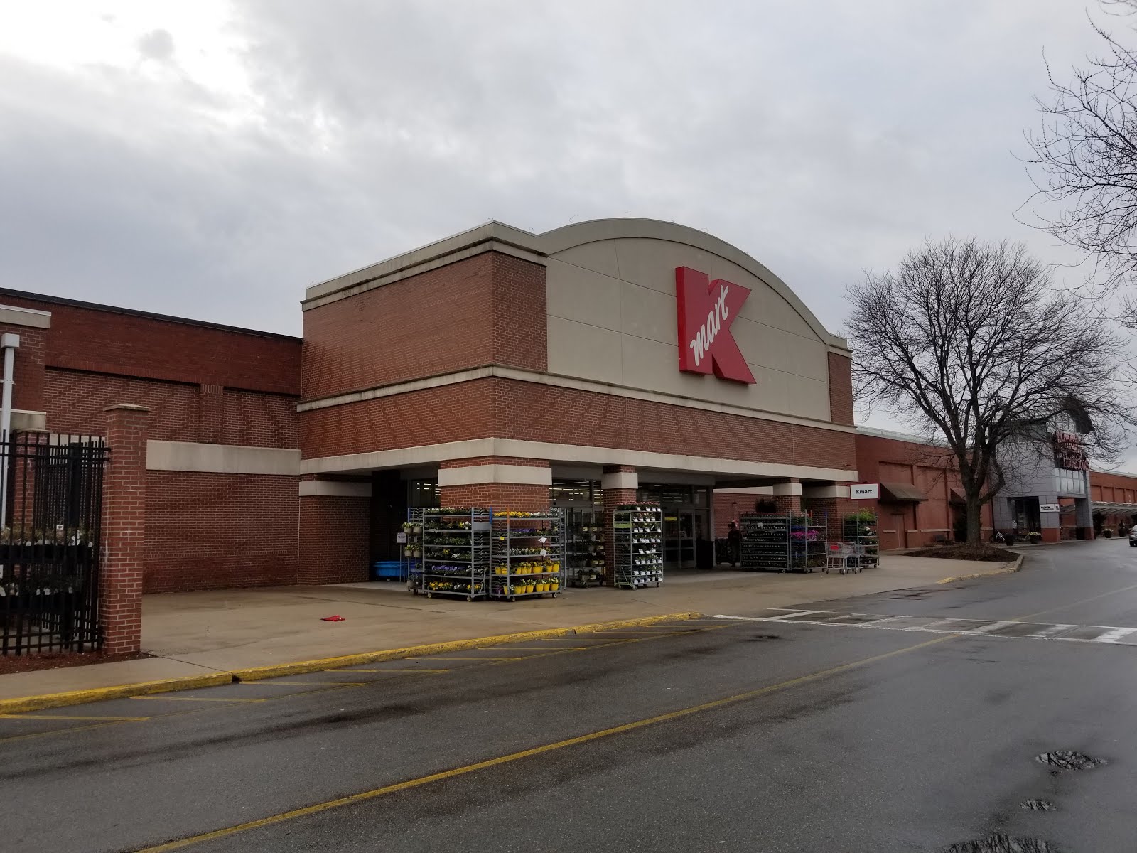 Kmart Somerville, MA Brands "R" Us