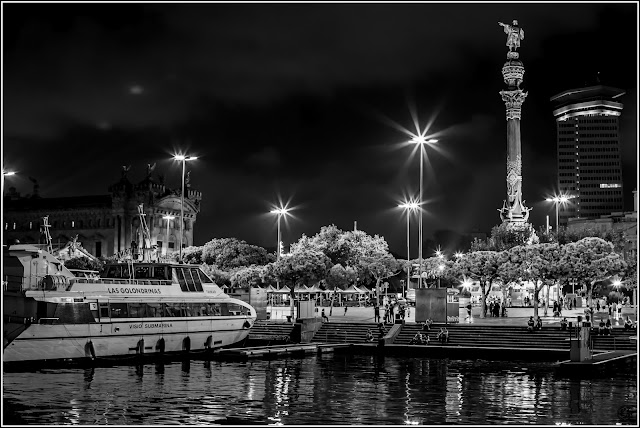 Maremagnum Break: Maremagnum, Rambla del Mar y Monumento a Colón (Barcelona)