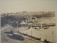 Parada de tranvías frente playa Ramirez año 1930