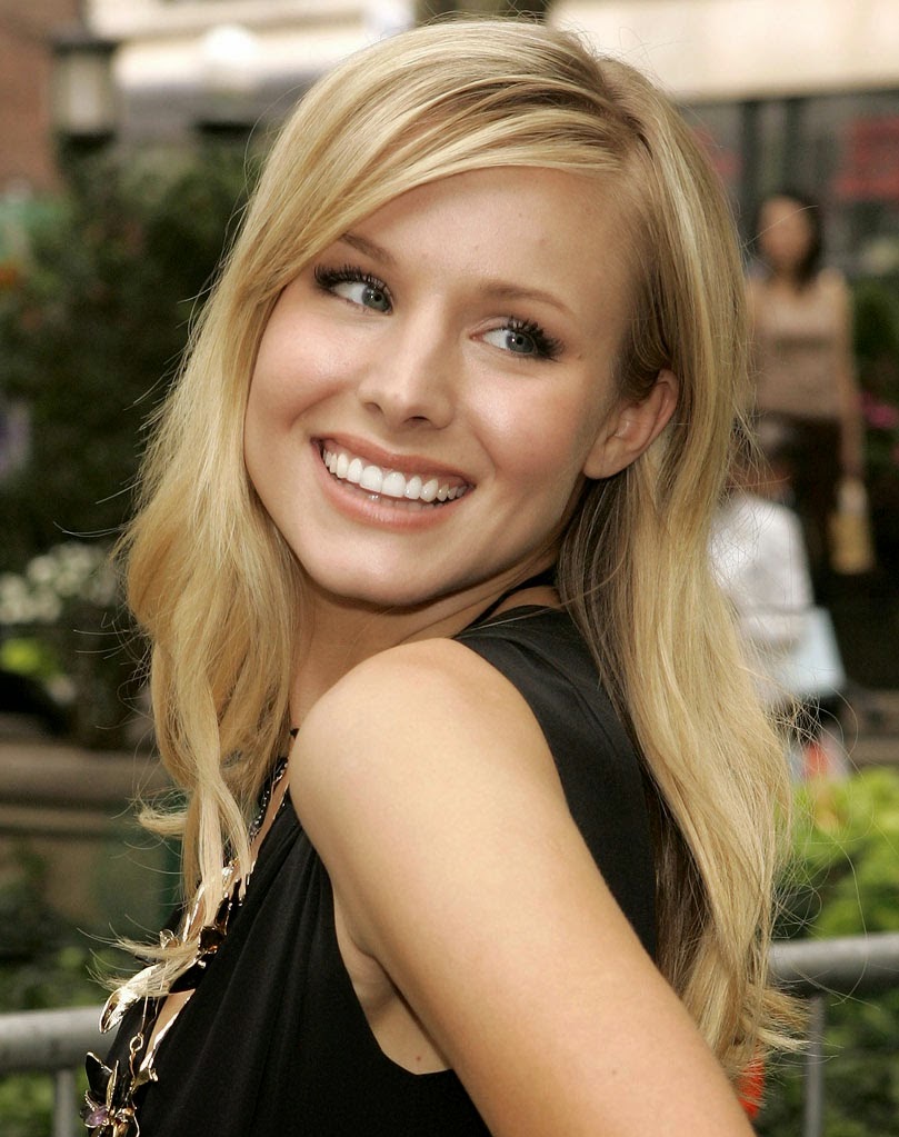 Celebrity Measurements Kristen Bell Photo Gallery celebrity-measurements-kristen-bell-photo-gallery