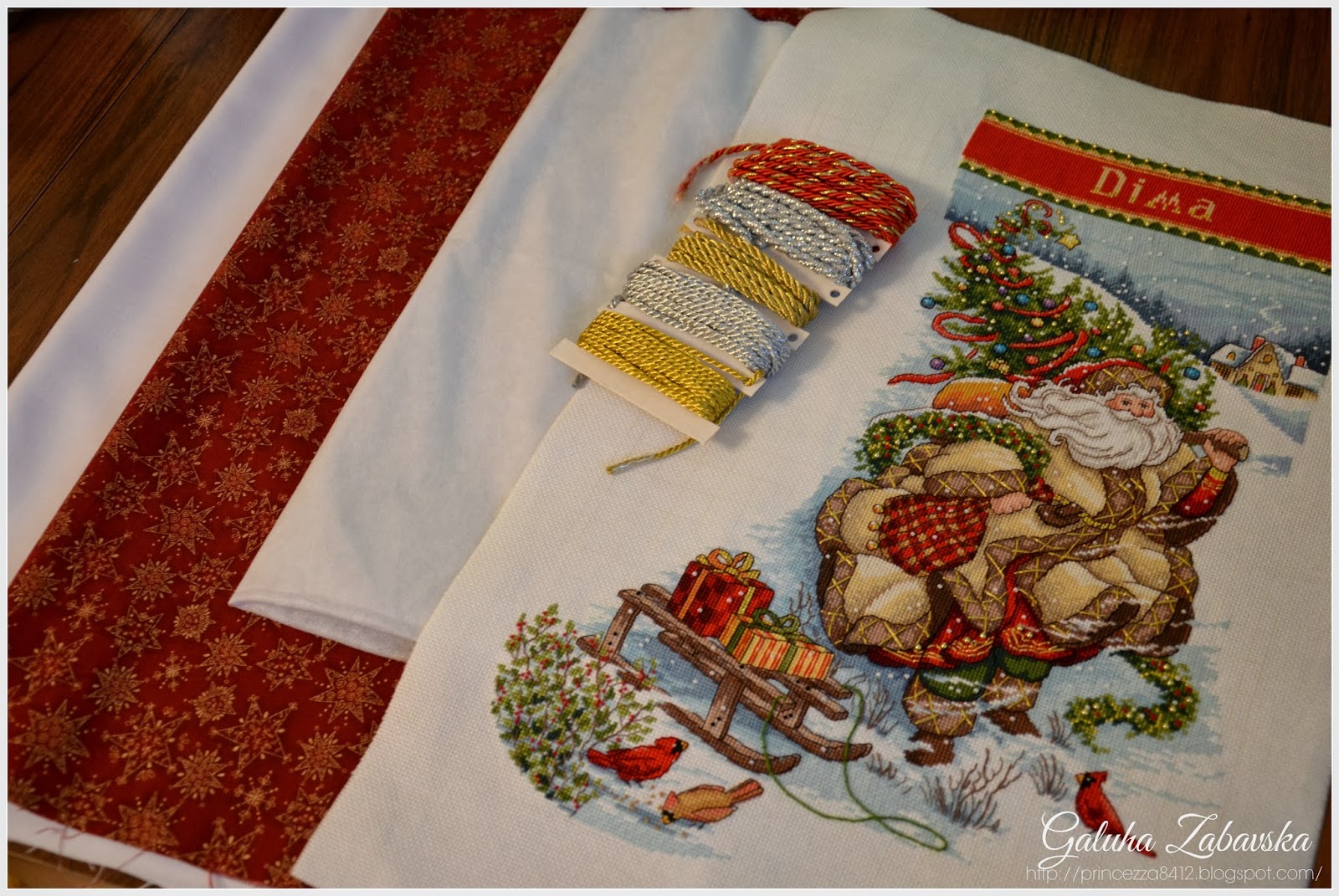 вышивка в технике синель. дименшенс сапожок 8624. вышивкагладью на одеждн. вырезка и вышивка 4. вырезка и вышивка 4.