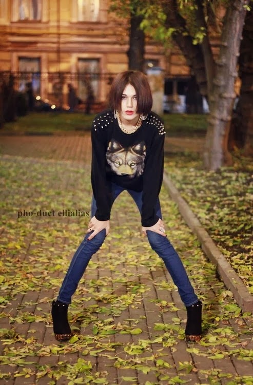 Mishel Mood - Today's Androgynous Guy