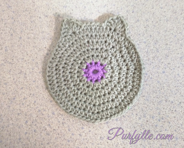 Round Eared Kitteh| Crochet Cat Coaster