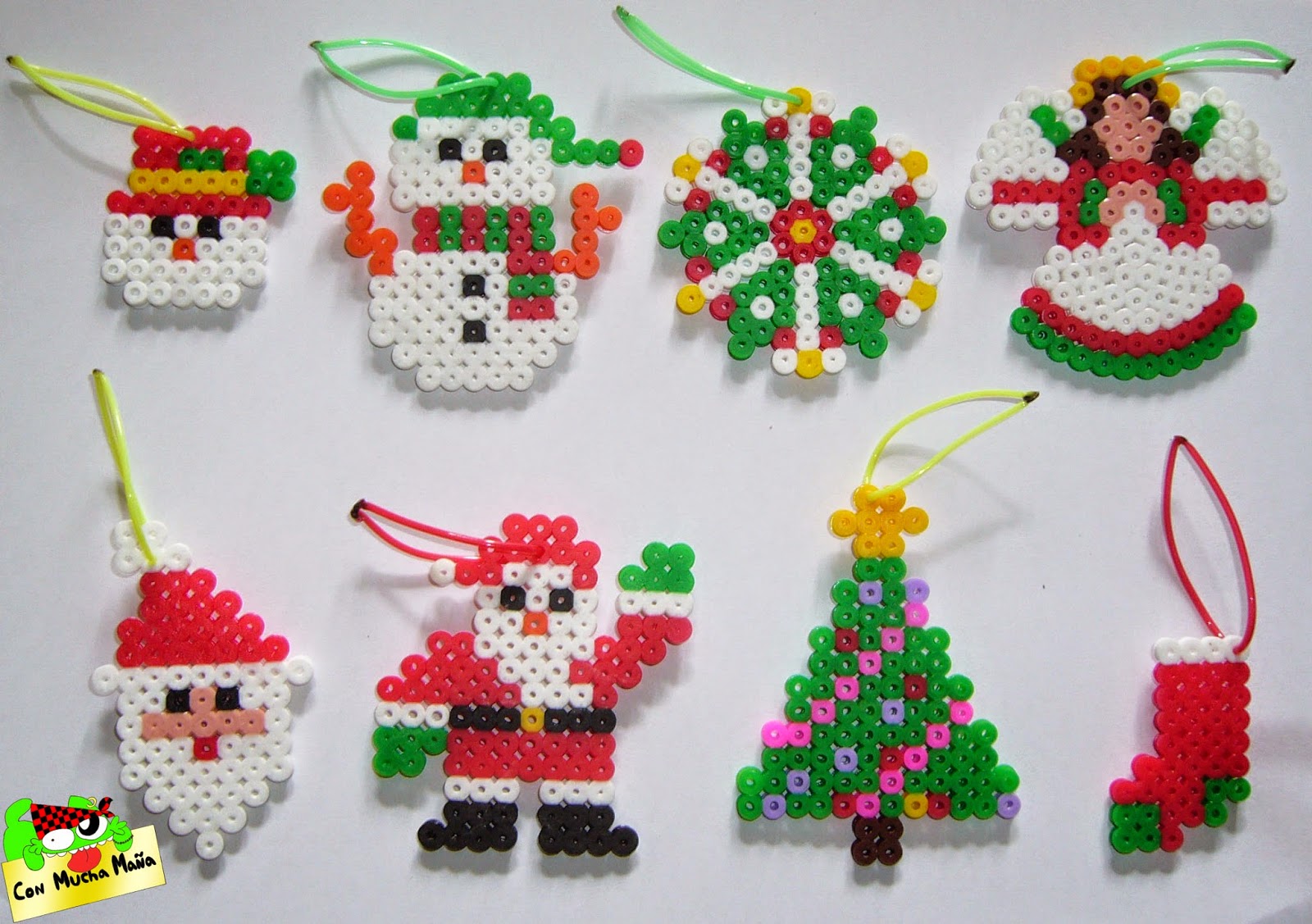 Con mucha maña • Creación y diseño de abalorios•: Adornos navideños con hama beads