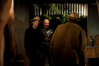 Raylan, Limehouse and Quarells in one last anticlimatic showdown