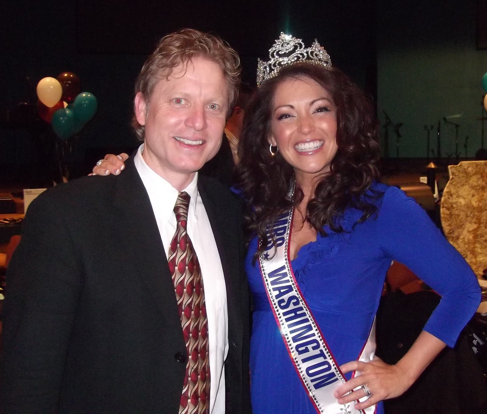 Mrs. Washington 2011 MOPS Auction at Covenant Church