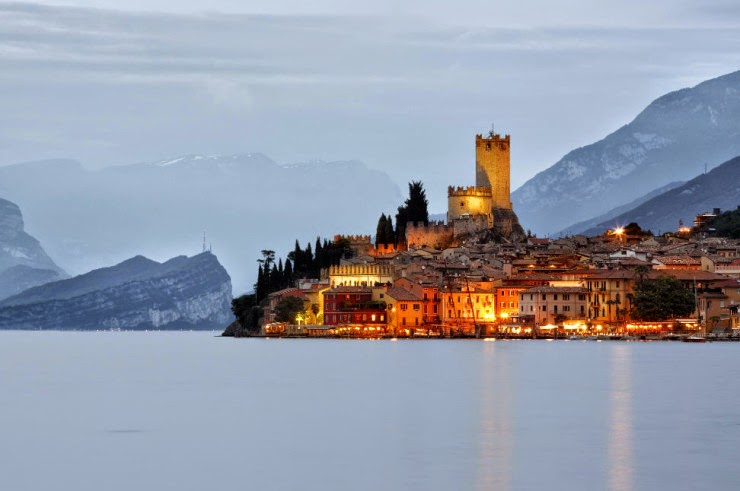 Lake Garda     the Largest Stunning Lake Italy