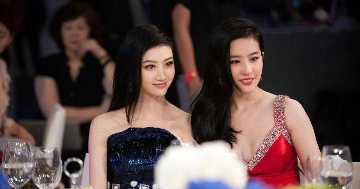 China Entertainment News: Actress Liu Yifei sends birthday wishes to
