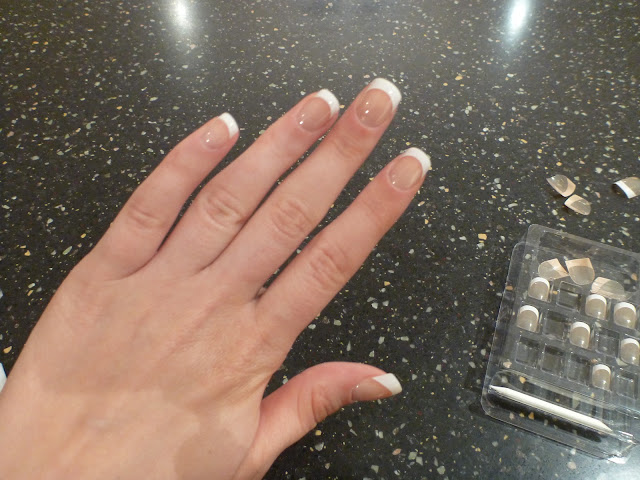 Australian Beauty Review: Nailene So Natural French Nails Review