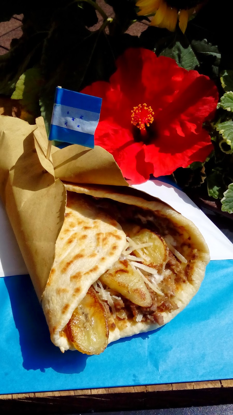 baleadas con fagioli rossi e banane fritte ...............una piadina in vacanza