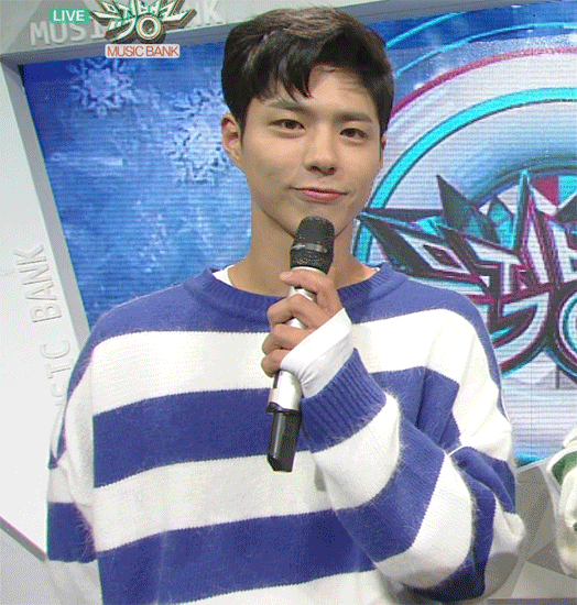 박보검 뮤뱅 출근길 + | 인스티즈