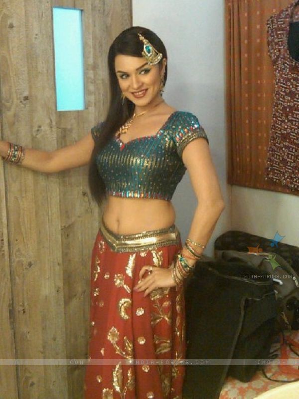 Beautiful Girls of Asia: Aashka Goradia