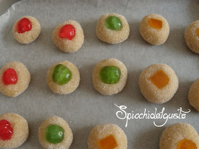 ricetta di pasticcini di mandorle ricetta di pasticcini di mandorle