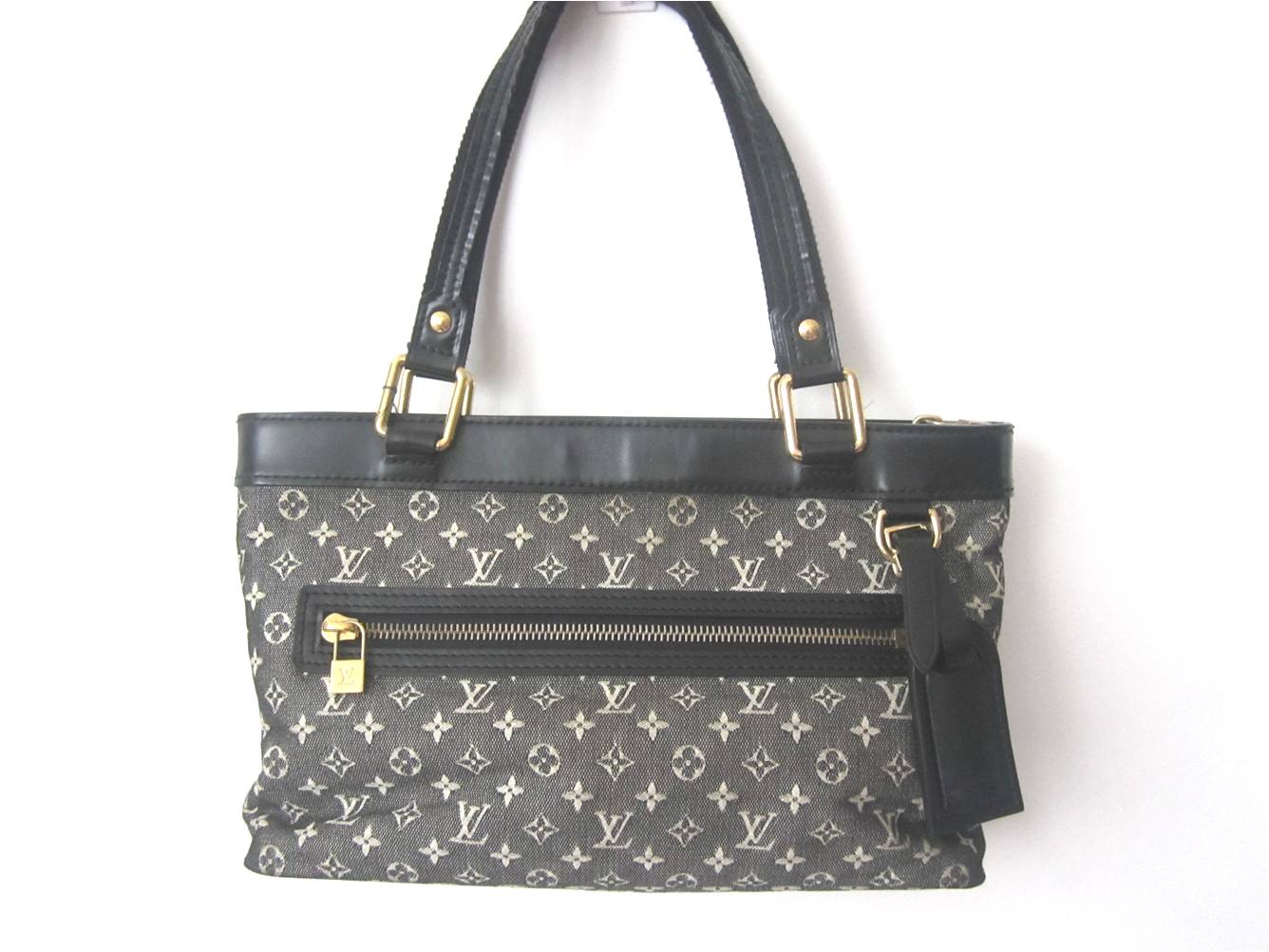 The Bags Affairs ~ Satisfy your lust for designer bags: LOUIS VUITTON BLACK MINI LIN LUCILLE ...