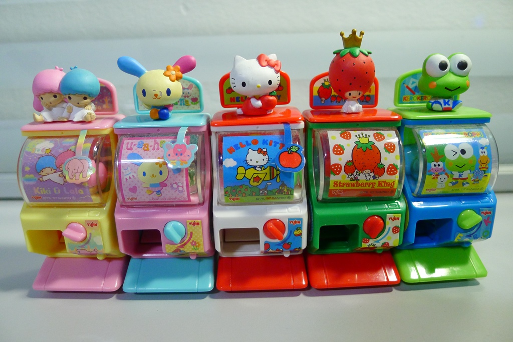 The World of Gashapon Capsule Stations MILKCANANIME