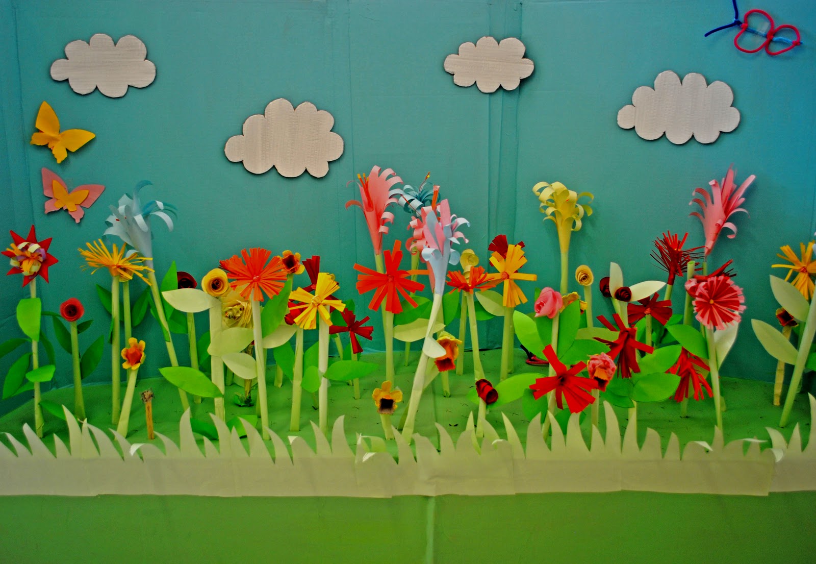 Сад из бумаги. CRAFTPAPER сад. Gardening Craft for Kids. Paper homemade Garden. How to make France Garden with papers.