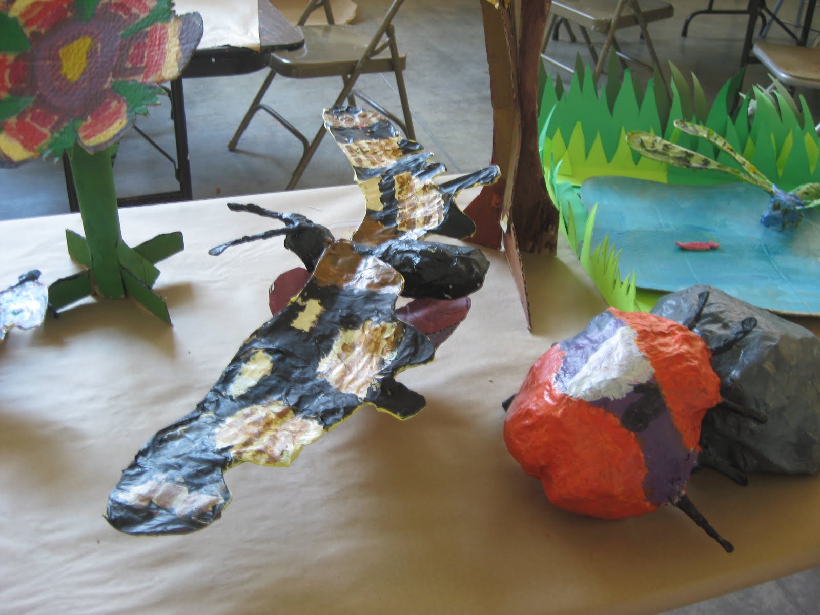 LA Creative Design - Recent Work: CSMA 1st & 2nd grades Insect Sculptures