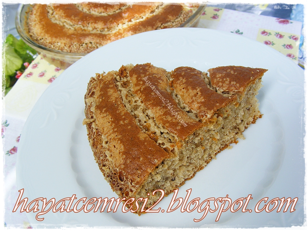 HAYATCEMRESİ CEVİZLİ TAHİNLİ KEK