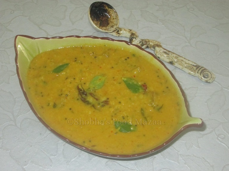Shobha's Food Mazaa VAZHAI THANDU KOOTU / BANANA STEM CURRY WITH