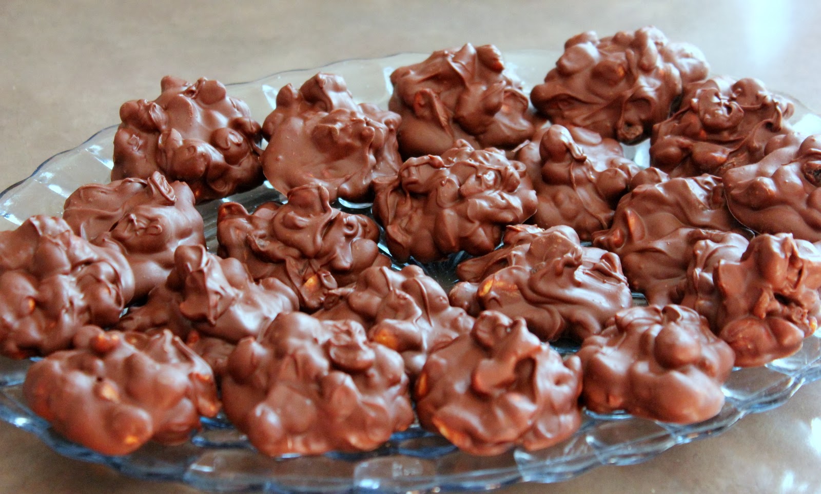 Punkie Pie's Place Crockpot Chocolate Peanut Raisin Clusters