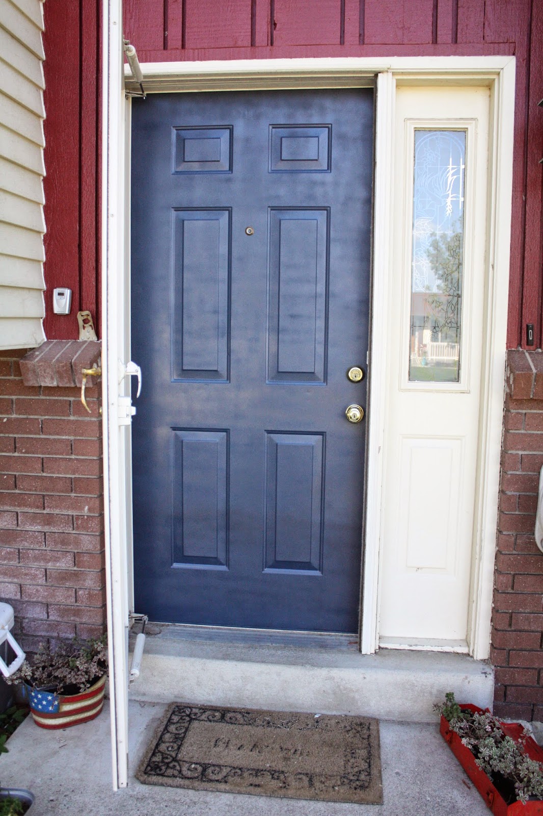 Tattered Butterfly: How to Spray Paint a Front Door