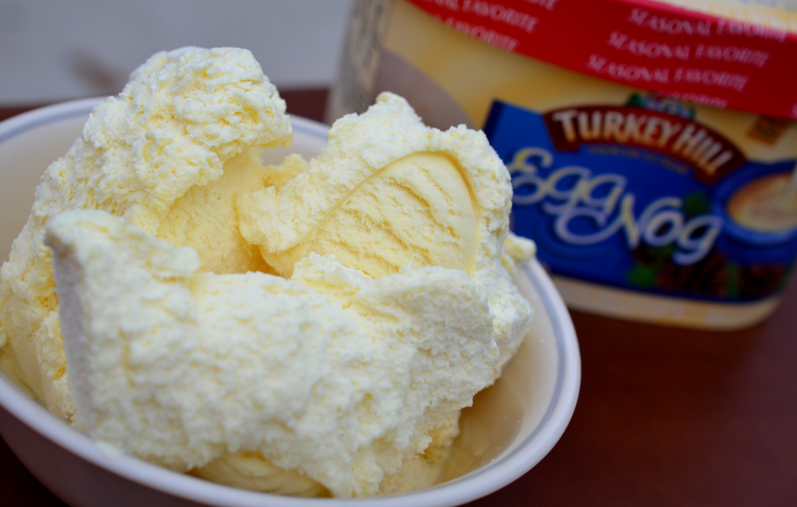 food and ice cream recipes REVIEW Turkey Hill Eggnog (Seasonal