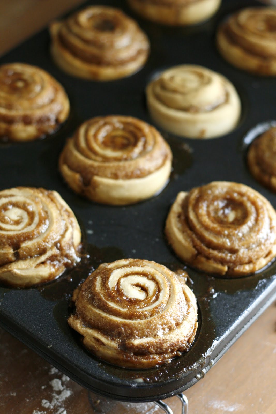 Indigo Scones: No-Yeast Cinnamon Roll Muffins