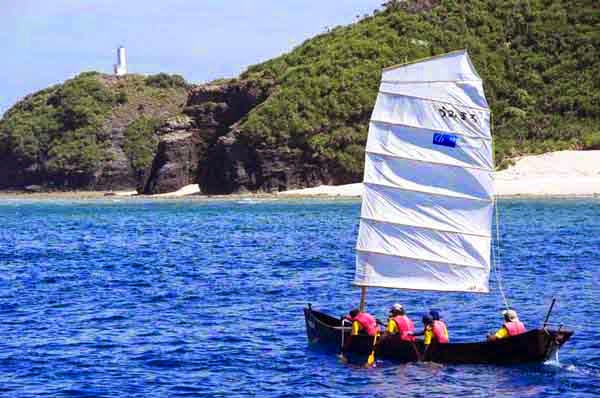 sabani boat, lighthouse