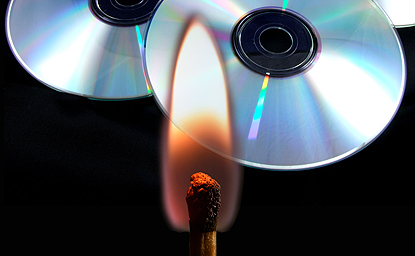 Secugenius Hacking Tutorials: HOW TO BURN CD FASTER IN WINDOWS XP
