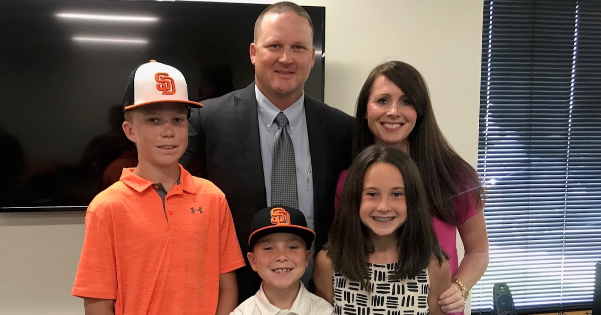 KXMX Local News Sallisaw School Board Hires New Superintendent