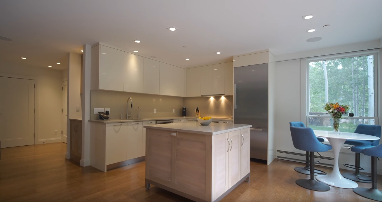 14 Photos vs. 600 Vail Valley Drive #A-6, Vail, CO vs. Condo Interior Design Tour