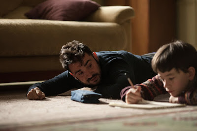 Lewis MacDougall and J.A. Bayona on the set of A Monster Calls (8)