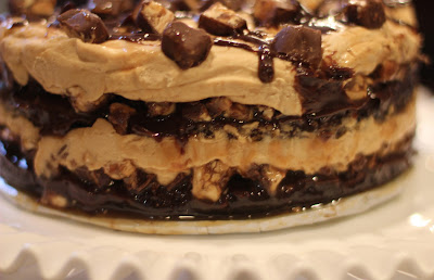 Sprinkle Some Sunshine!: snickers ice cream cake party!